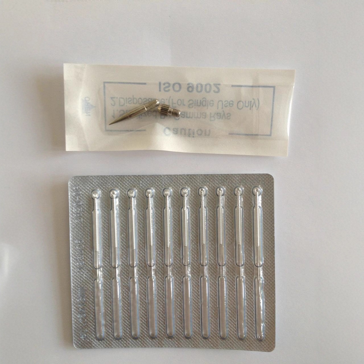 Accesorios de aguja de lápiz de moles pequeños puntos blancos aguja gruesa aguja delgada universal escáner de puntos alemanes aguja de acupuntura desechable