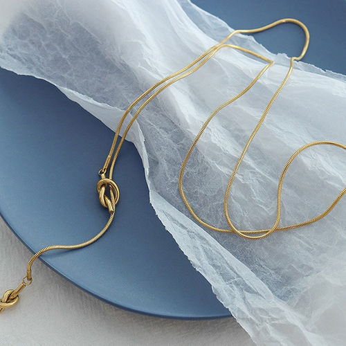 eManco light luxury cool style versatile long sweater chain necklace simple design stainless steel necklace titanium steel jewelry