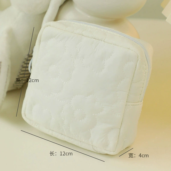 【Quilted flowers】White