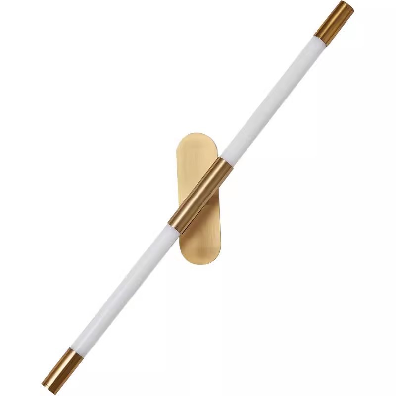 Lámpara de pared moderna larga lámpara de pared de sala de estar simple nórdica lujosa lámpara de pared de cobre cabecera de cama de hotel muy ligera