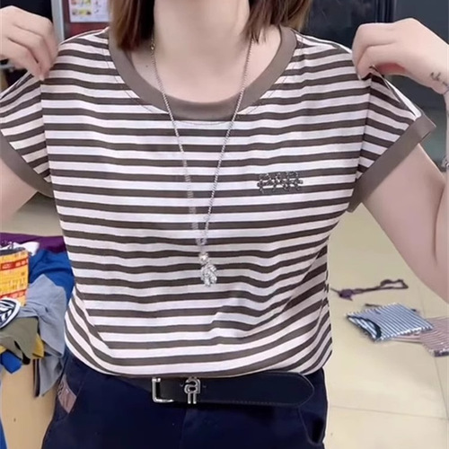 Summer round collar stripe short-sleeved casual style daily breathable T-shirt, foreign style, small pullover, contrasting knitted shirt for women
