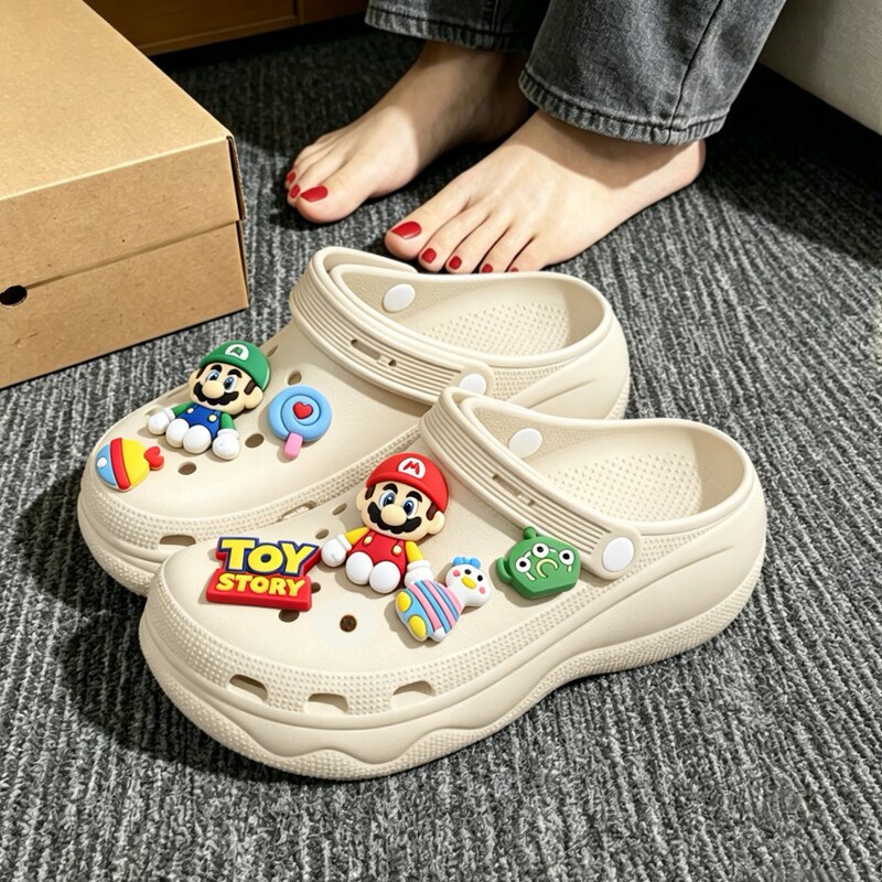 2026 New Trendy Thick-Soled DIY Clog Shoes for Women, Summer Height-Increasing Non-Slip Closed-Toe Slippers, Beach Sandals for Outdoor Wear 2026 New Trendy Thick-Soled DIY Clog Shoes for Women, Summer Height-Increasing Non-Slip Closed-Toe Slippers, Beach Sandals for Outdoor Wear