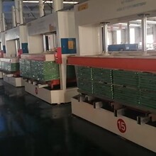 �ͺ��T�X��C��һ�wʽ�͸��䉺�C 4����܇���OӋ��ʽ�Ҿ߉���C