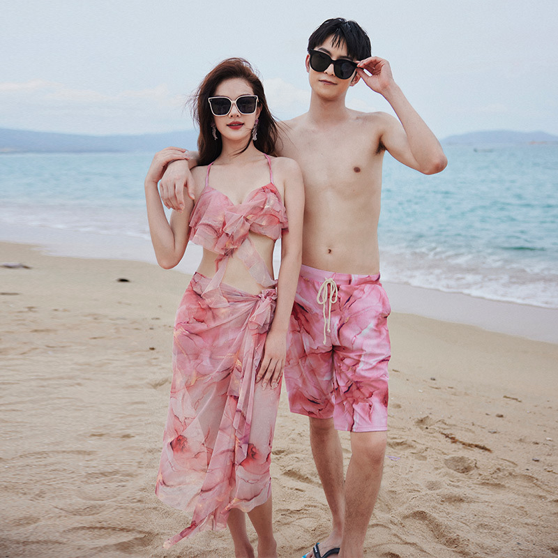 Swimwear Women's Couple's New Three-piece Set South Korea Hot Spring Small Fragrant Style Slimming Beach Honeymoon Vacation Swimwear