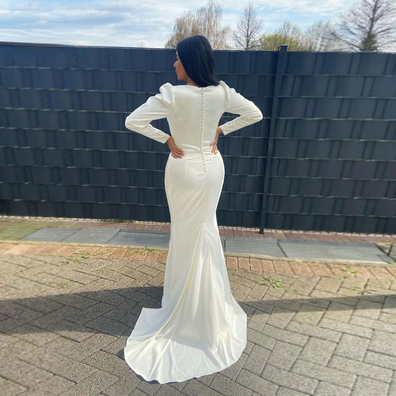 Europa y América del comercio exterior Amazon AliExpress deseo nuevo simple satén vestido de novia de manga larga sexy cola de pescado vestido de novia delgada