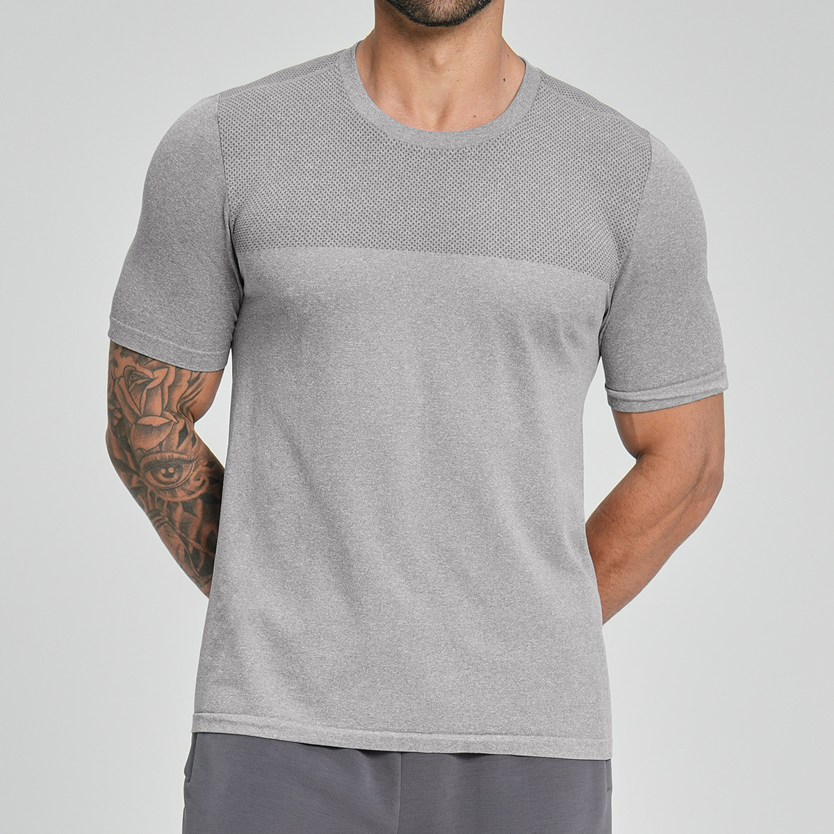 Cross-Border Men's Seamless Round-Neck Skin-Friendly Breathable Quick-Drying Sports Outdoor Fitness Running Home Casual Short-Sleeved Shirt 1110
