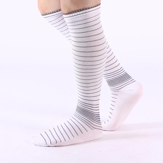 Men's Elastic Compression Socks Trendyy Stripesd Sports Pressure Ankle Socks Coolmax Quick-Drying Muscle Socks Men's Elastic Compression Socks Trendyy Stripesd Sports Pressure Ankle Socks Coolmax Quick-Drying Muscle Socks