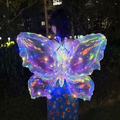 光るカラフルな蝶のバルーン誕生日パーティーの雰囲気の装飾写真の小道具ナイトマーケットの屋台のプロモーション用品