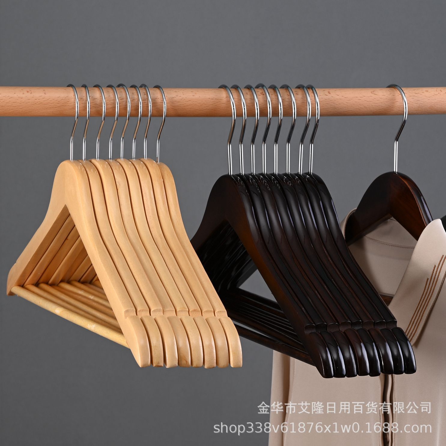 Percha de ropa de madera maciza percha de ropa percha hogar adulto sin costura tienda de ropa percha de ropa de madera percha al por mayor