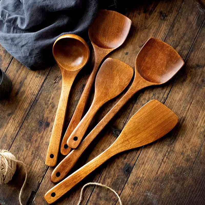 Wooden kitchen utensil set, solid wood shovels and spoons, multiple sizes