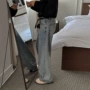 春季新款直筒宽松牛仔裤