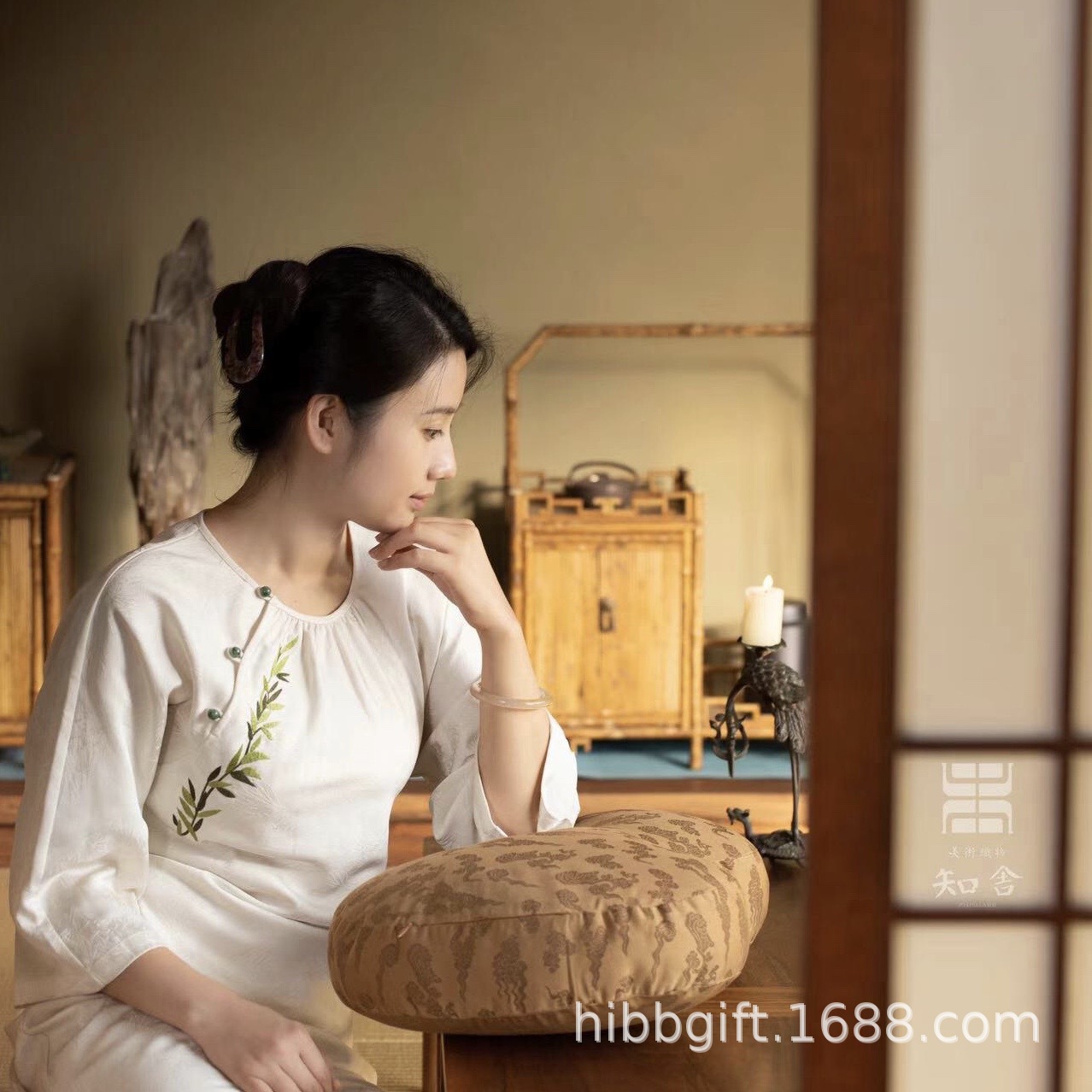 63add0cf3529fe607b1b43ed40efa6