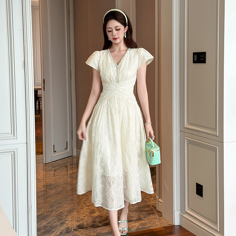 Đầm maxi nữ kiểu Pháp cổ chữ V thắt eo xòe rộng — mơ