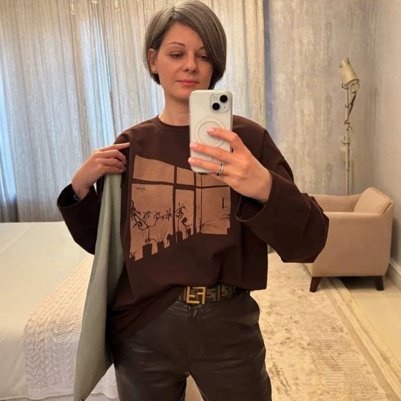 Loose and casual landscape print long-sleeve T-shirt, comfortable and versatile for everyday wear, slimming and figure-flattering, essential pure cotton round neck