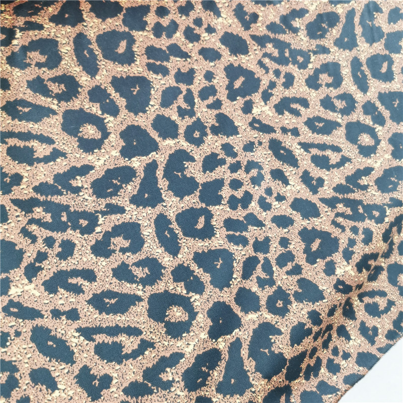 批发供应 唐草芭蕉叶小清新碎花纹 全棉 豹纹印花面料 优惠