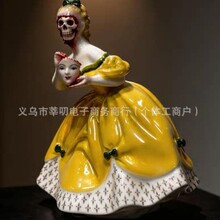 Broken Ladies Ceramic Art Figure����Ůʿˇ�g����