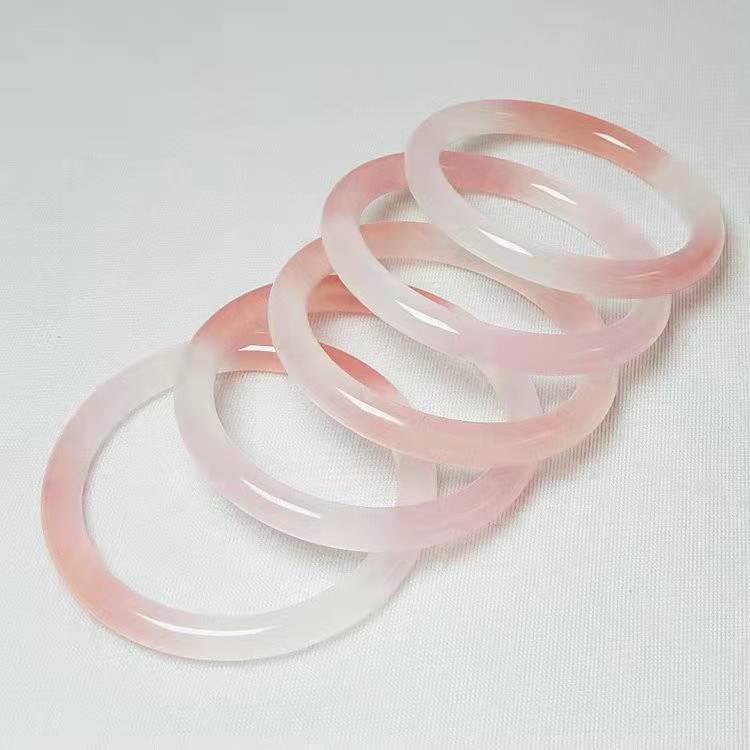 冰种石英岩玉藕粉手镯 女款金丝玉浅粉圆条玉石镯子直播货源批发