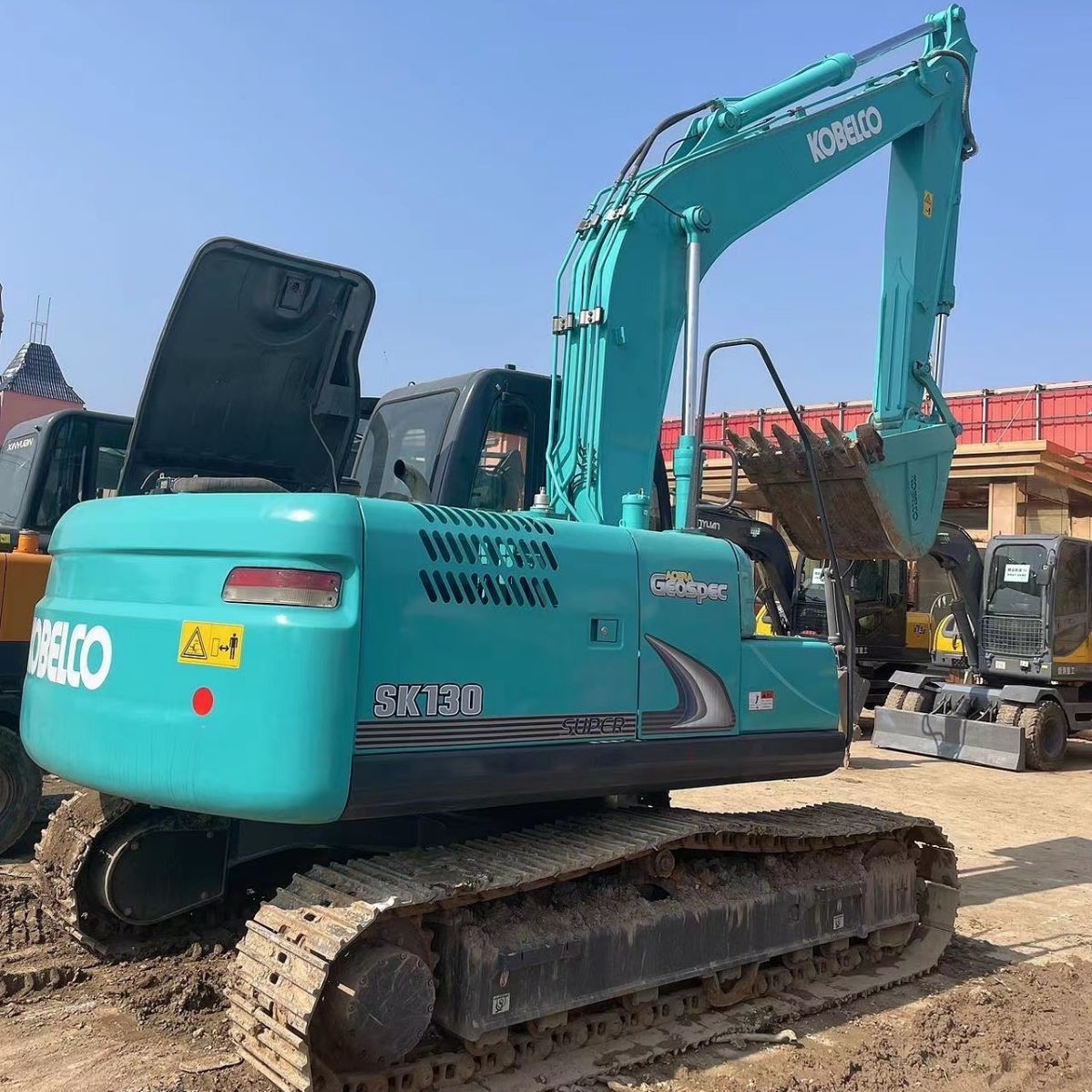 Exportación de comercio exterior de segunda mano Komatsu 130 - 8 excavadoras nacionales y extranjeras 130 - 7 calidad de importación pura