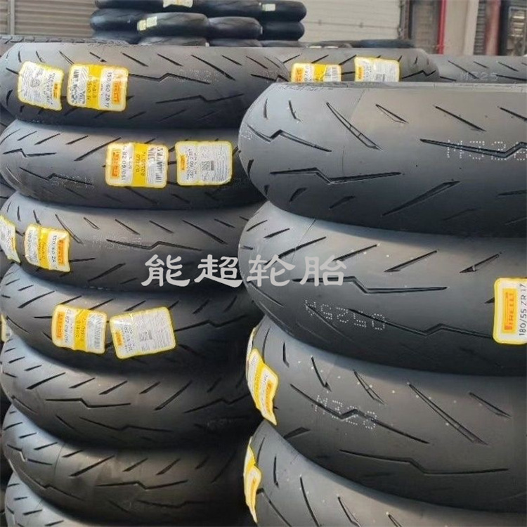 倍耐力摩托车1.jpg