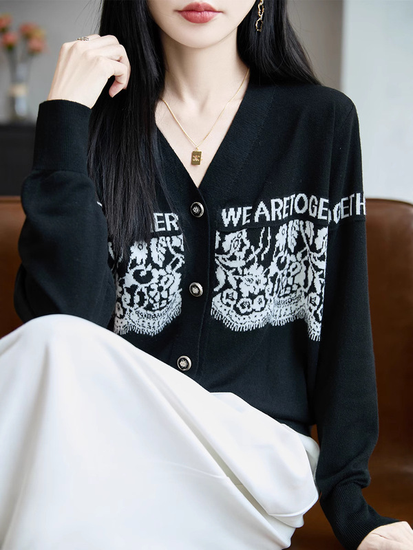 欧货时尚字母印花V领开衫上衣女新款洋气显瘦百搭羊毛针织外套女|undefined