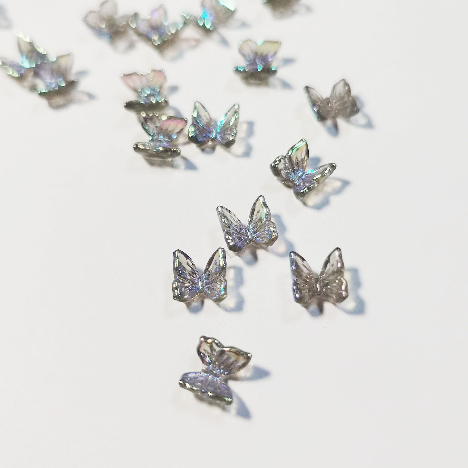 Mariposa de cristal transparente parche de uñas accesorios de bricolaje acrílico tridimensional hecho a mano de resina accesorios de plástico imitación de uñas