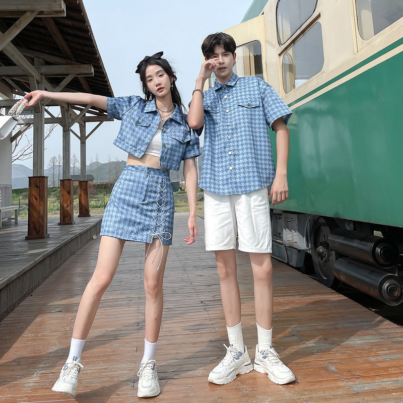 커플의 여름 2022 년 한국 스타일 뉴 블루 하운스 투스 여성 아우터 쇼트 슬리브 스커트 남성용 셔츠 세트