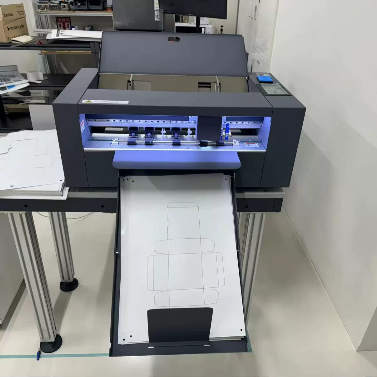 理锋伺服模切机SF-350pro全自动CCD摄像头不干胶标签划线机切割机