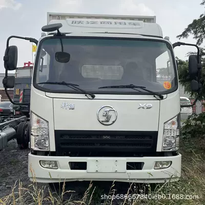 Factory cross-border exports of HOWO Shacman box-type cargo trucks to Africa, used 5-10 ton light trucks