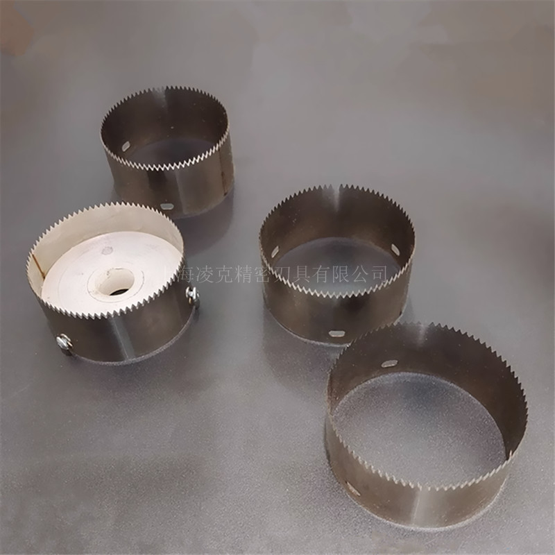 ��Ӧ��Ĥ�п׻���Ƭ ����ִ�׻��ݵ� �̲豭��Բ�γݵ�