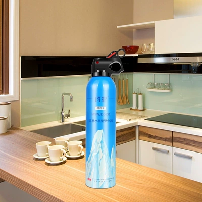Car-Mounted Fire Extinguisher, Water-Based for: Vehicle fire extinguisher