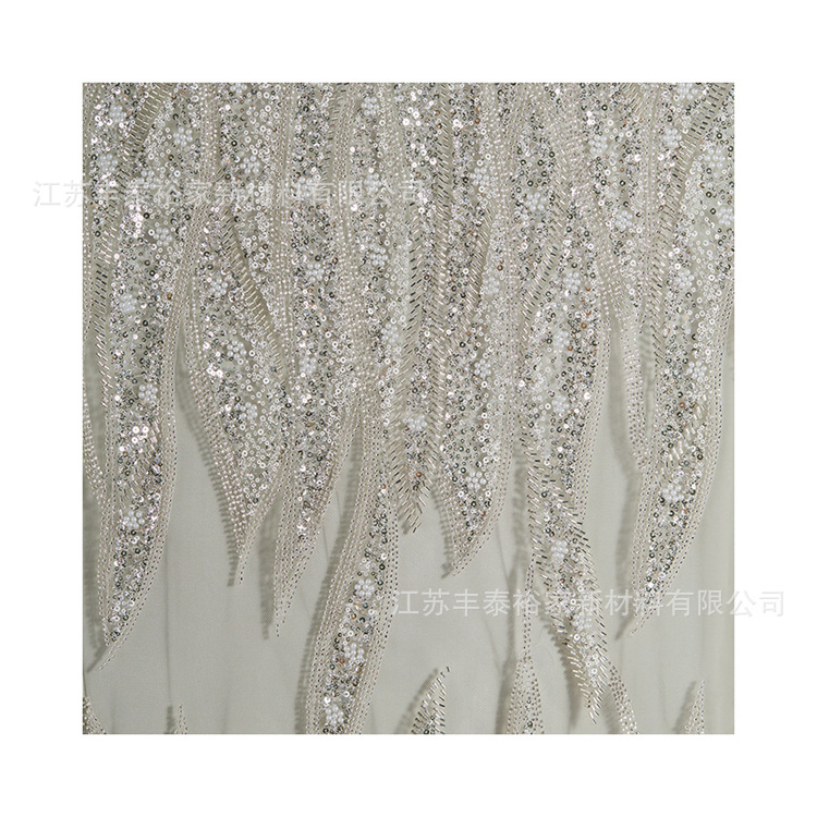 Tejido de malla bordado blanco sequinilla cuentas de clavado tridimensional perforación tela de malla bordada cuentas de flor tela de boda