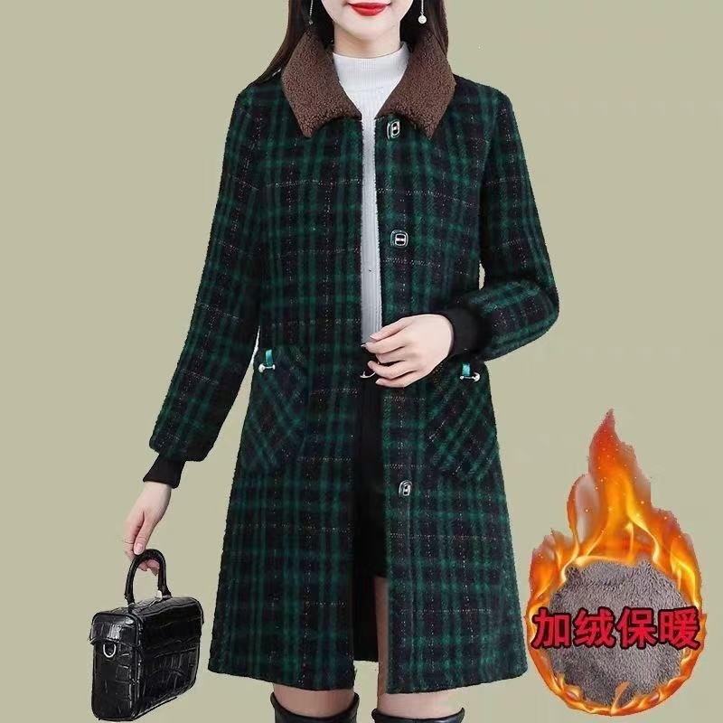中老年妈妈装外套女秋冬新款加绒加厚格子毛呢大衣中长款棉衣