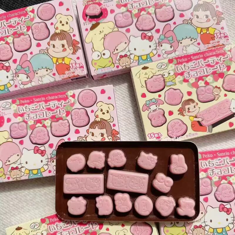 Japanese Imported Snacks Fujiya Hello Kitty Strawberry Milk Chocolate Cartoon Cute Souvenirs Wholesale