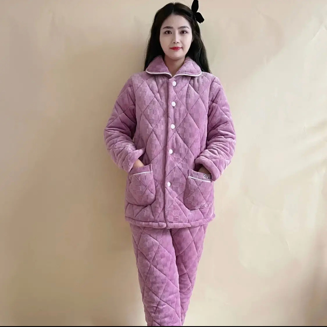 パジャマ女性冬のサンゴのベルベットの三層の厚いベルベット保温綿フランネル春秋冬の家庭服