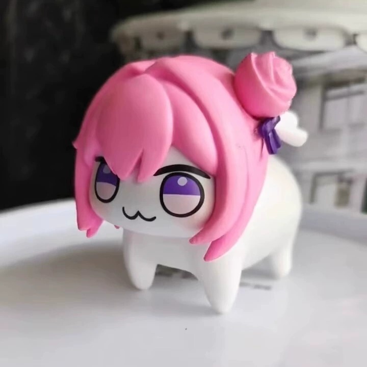 現品のdoronike勝利の女神桃楽糸q版の手はおもちゃの粉の犬のゲームのアニメの置物の公仔を作ります。|undefined