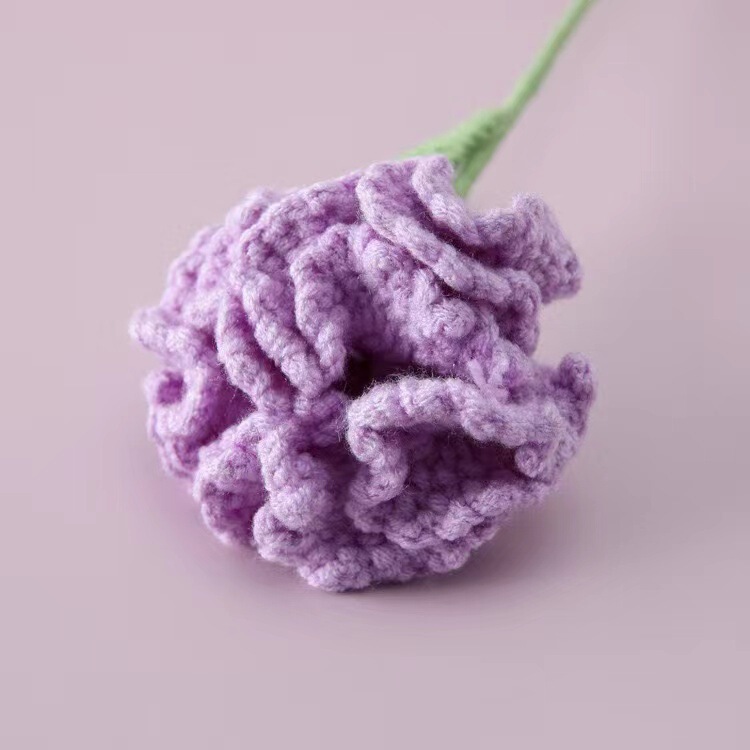 教師の日のプレゼントヒマワリの毛糸の花の手作りの毛糸のメリヤスは花の教師の日の花束の完成品をシミュレーションします。|undefined