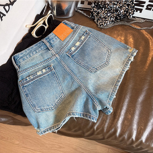 �ɫ�^��~����ţ�ƶ��ж�ѝŮ�ļ��@��A�֟�ѝë߅�\�{�@���L�W��