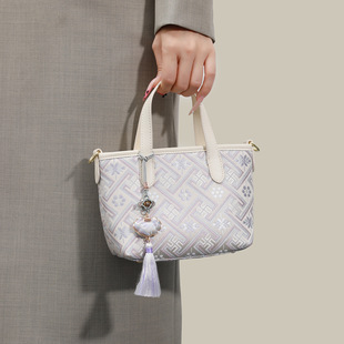 �V�����\���zŮ��2026�¿�߼����s�˻@�Ӱ�Ů�ٴ�����μ�б���