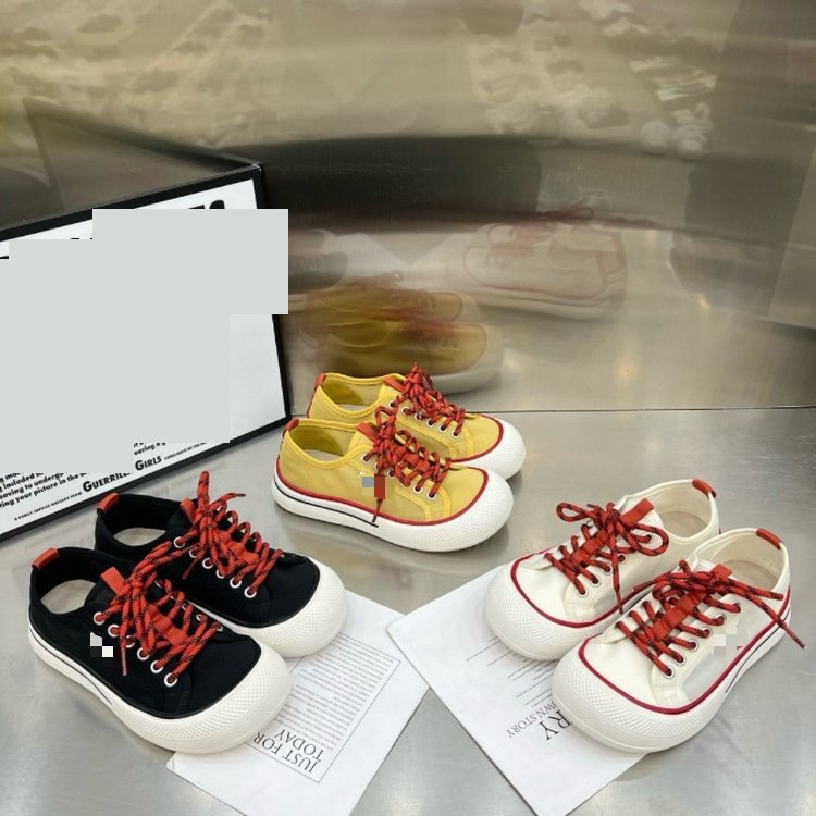 Zapatos de lona de malla para mujeres 2026 verano nueva tendencia transpirable in-mode multifuncional de moda zapatos casuales antideslizantes con suela gruesa