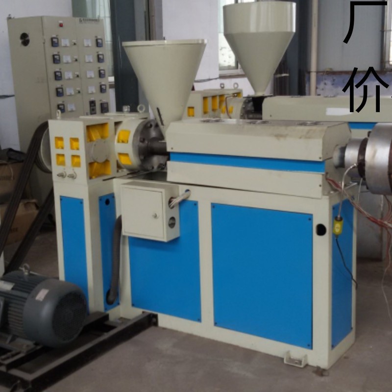 莱芜金冠塑机  108  超高分子管材挤出机模具塑料机械生产线机组