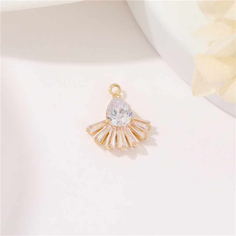 3g Weight Pendant Jewelry Making Type DIY Jewelry Accessories Classification 1 Piece Quantity Copper Material Flower Pattern Plating Design Simple Style, Classic Style Style 1 Piece Copper Flower Pendant 8