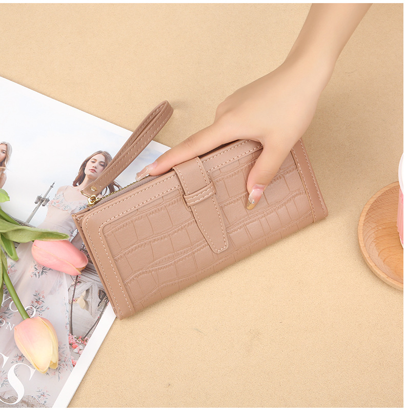 Women's Gender Elegant Style Square Shape Women's Solid Color Pu Leather Zipper Wallets