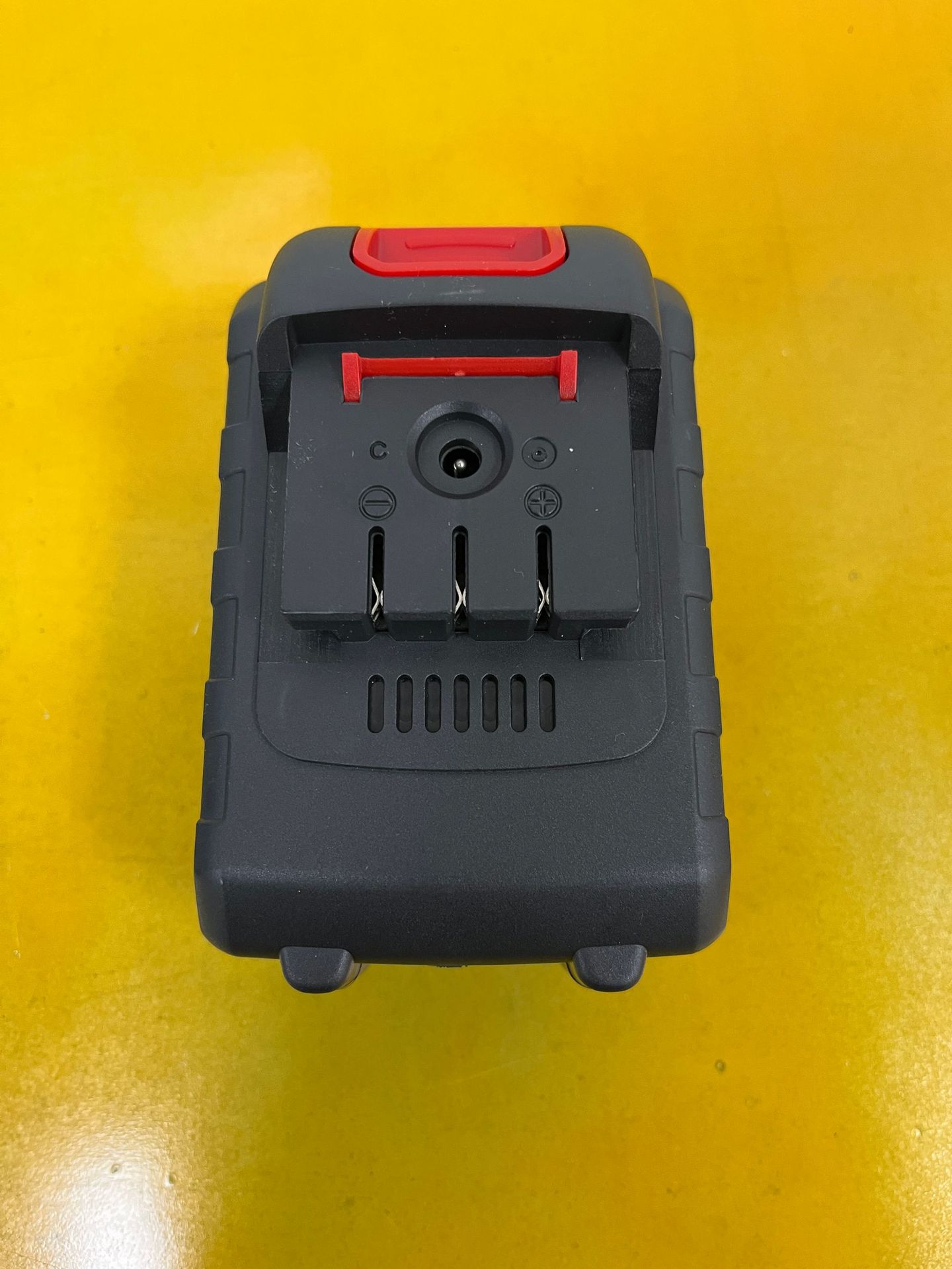 Máquina de codificación eléctrica portátil Xuanyi, máquina de marcado neumática tipo aguja, máquina de grabado de placas de acero metálico, máquina de grabado de chasis de automóvil