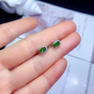 S925 silver inlaid natural diopside earrings earrings earrings simple fashion niche design main stone 3*5
