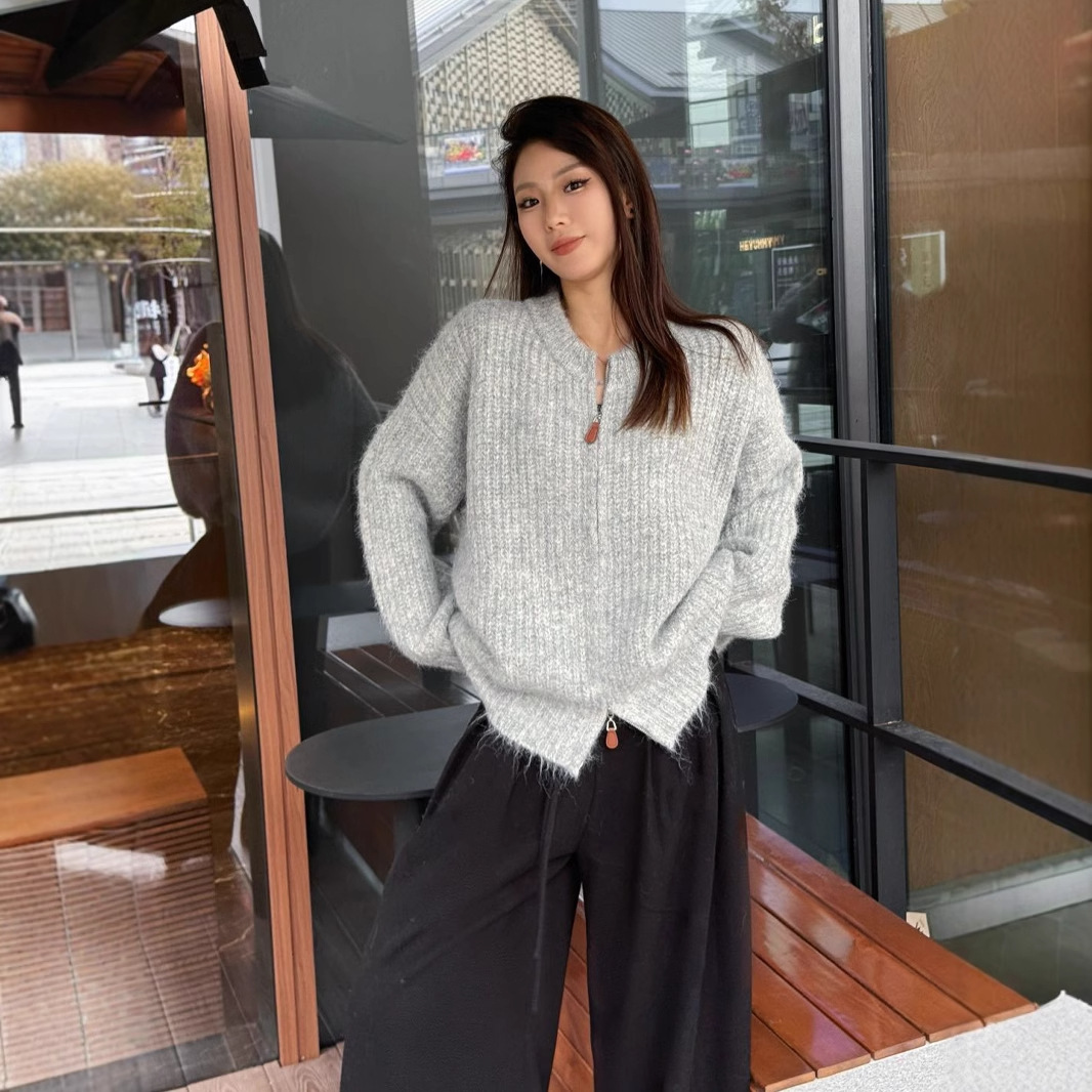 24 invierno Puyuan etiqueta de piel con cremallera de lana cardigan Europa y América ropa de mujer al por mayor nuevo estilo francés cuello redondo