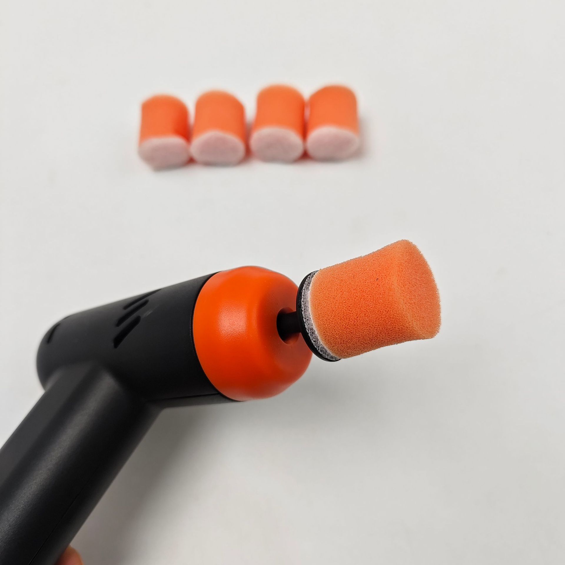 Multifunctional car waxing and polishing machine, wireless charging portable polishing machine, car paint scratch repair and waxing device