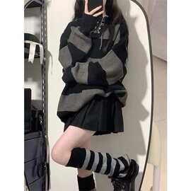 2025秋冬季新款宽松条纹复古毛衣小个子百褶裙套装女韩版外穿外套