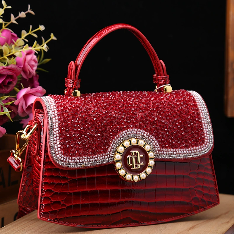 Fashionable shoulder bag, universal one-shoulder bag, 2023 collection, high-end