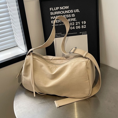 Sports Yoga Fitness Bag for Women, Swimming Training Travel Bag, Large Capacity Storage Crossbody Bag, Short Trip Luggage Backpack for Men