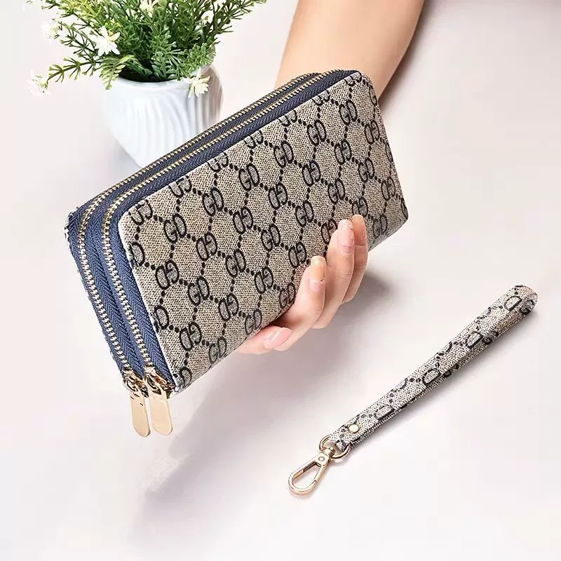 Wallet with letters, shoulder bag, chain with zipper, hand loop bag, capacious small bag